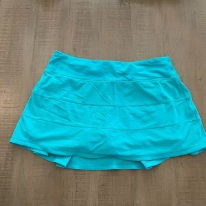 Lululemon size 6 pace rival skort